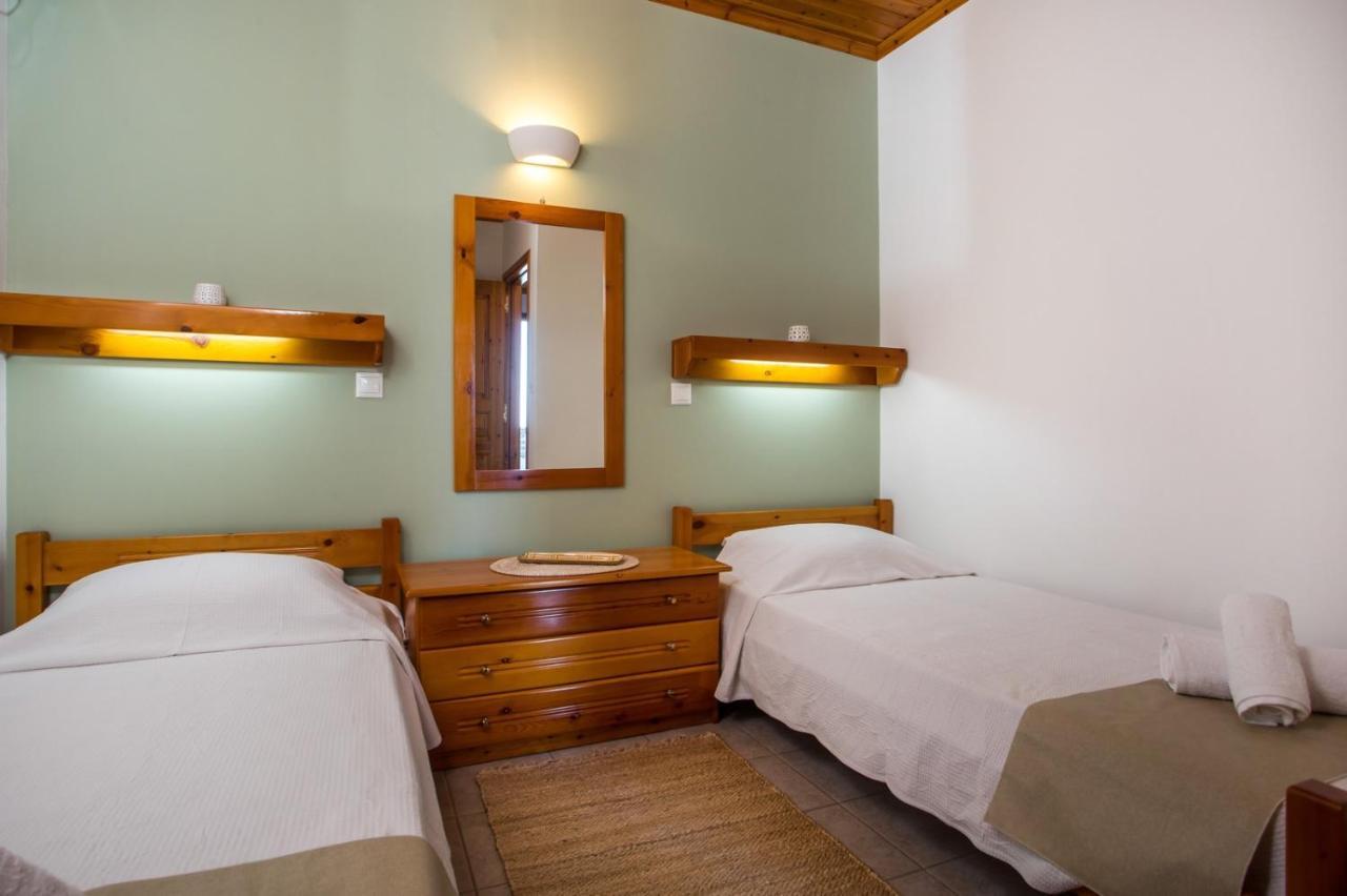 Margaritas Apartments Sými Eksteriør bilde